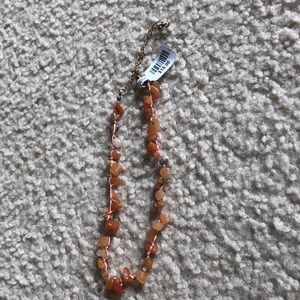 Adjustable necklace. Choker or looser. NEW